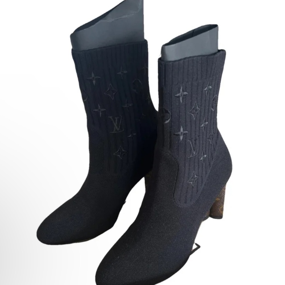 Louis Vuitton silhouette ankle Heeled Boots